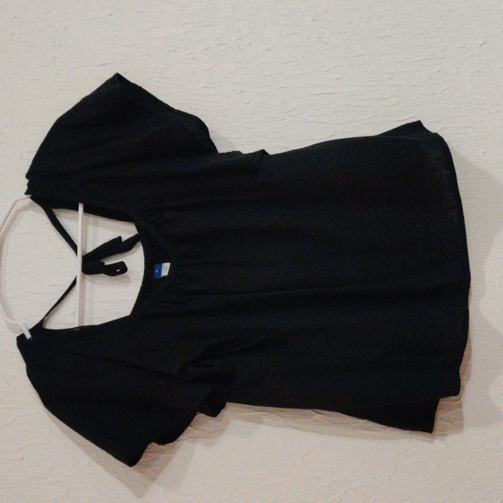 Flutter sleeve blouse